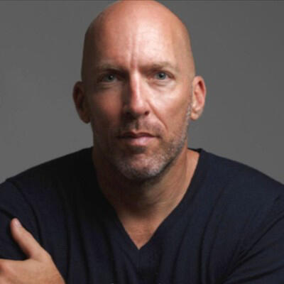 Andreas Welsch’s posts bring people together by encouraging them to provide their perspective in a safe and inclusive manner. When people ask me about resources they can use to develop their knowledge on AI in industry, I always tell them to follow Andreas